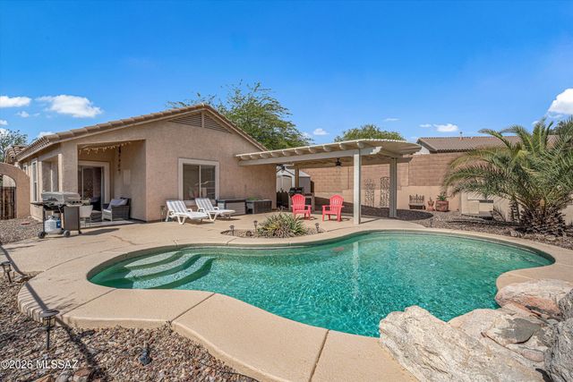 10790 S April Spring Place, Vail, AZ 85641