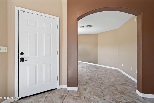 10790 S April Spring Place, Vail, AZ 85641