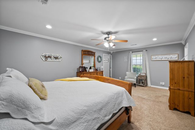 283 Lady Ln, Ashland City, TN 37015