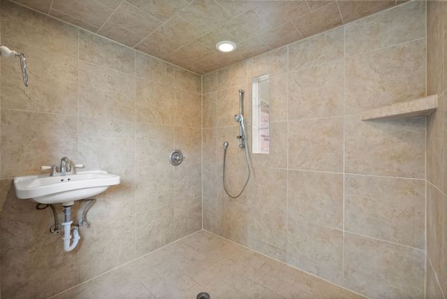 283 Lady Ln, Ashland City, TN 37015