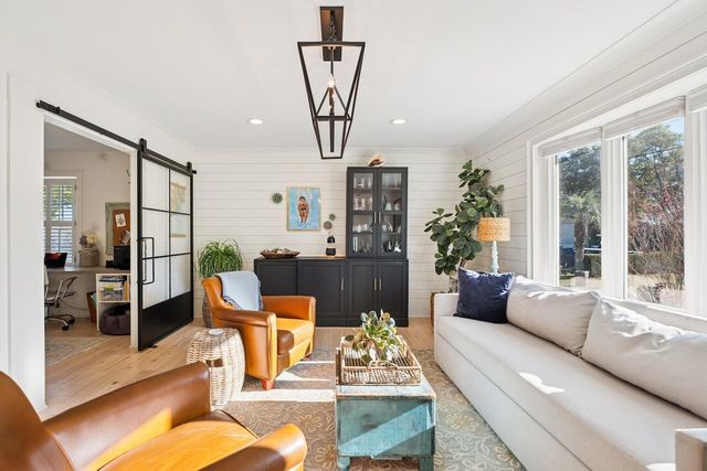 1018 Chambers Lane, Mount Pleasant, SC 29464