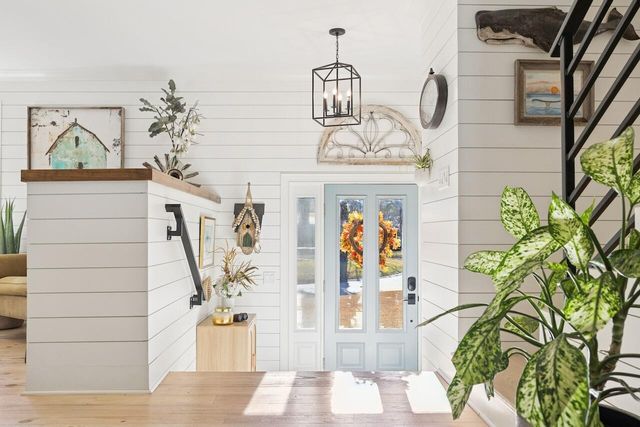 1018 Chambers Lane, Mount Pleasant, SC 29464