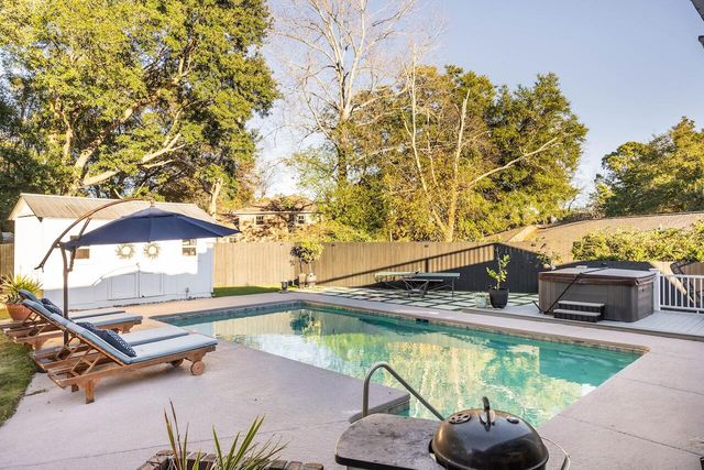 1018 Chambers Lane, Mount Pleasant, SC 29464