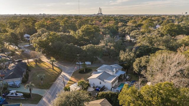 1018 Chambers Lane, Mount Pleasant, SC 29464