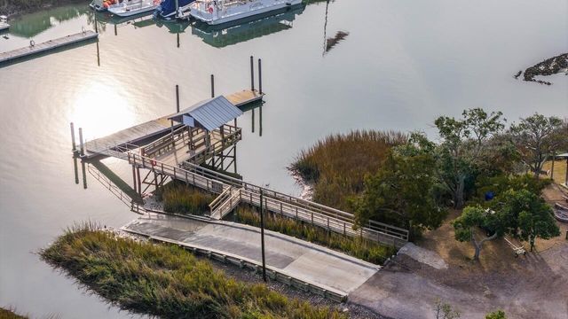 1018 Chambers Lane, Mount Pleasant, SC 29464