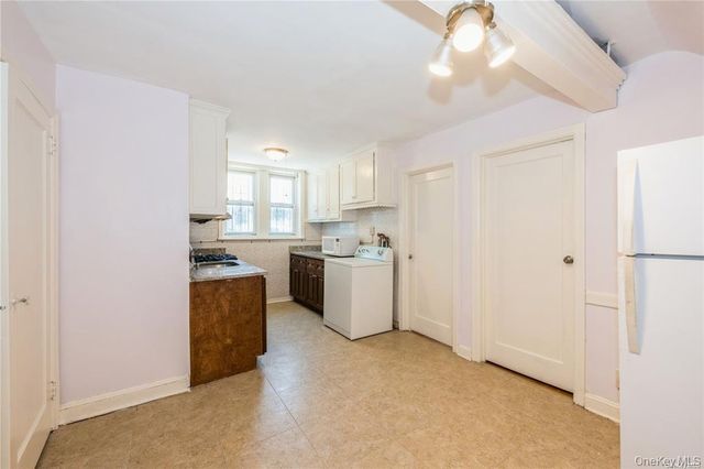 838 Avenue Z 1, Brooklyn, NY 11235
