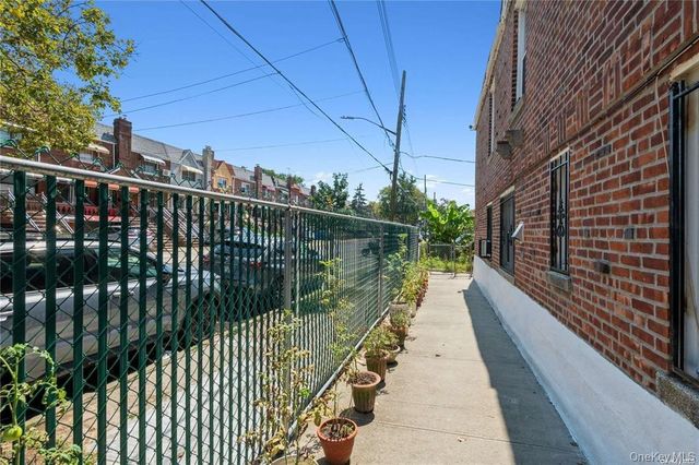 838 Avenue Z 1, Brooklyn, NY 11235
