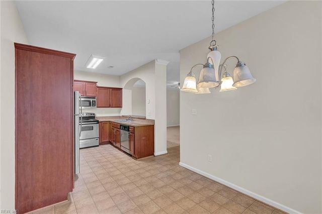 101 Herons CV, Carrollton, VA 23314