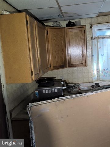 3261 RIDGE AVE, Philadelphia, PA 19132