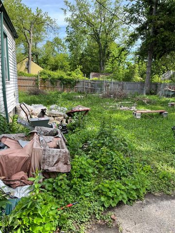 18200 Fielding Street, Detroit, MI 48219