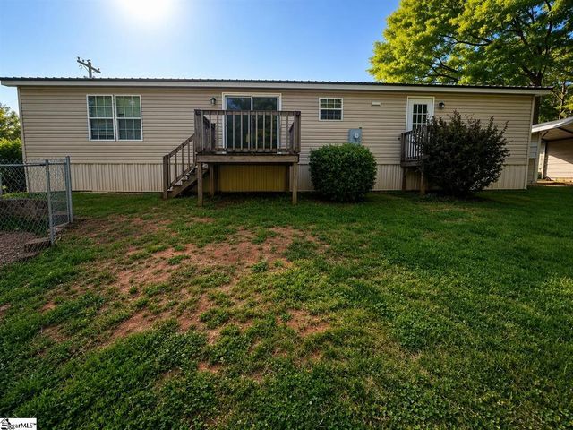 221 Welborn Road, Pickens, SC 29671