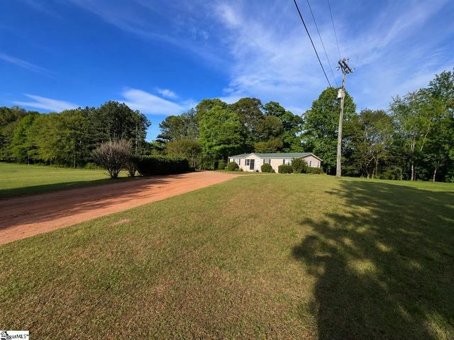 221 Welborn Road, Pickens, SC 29671