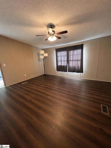 221 Welborn Road, Pickens, SC 29671