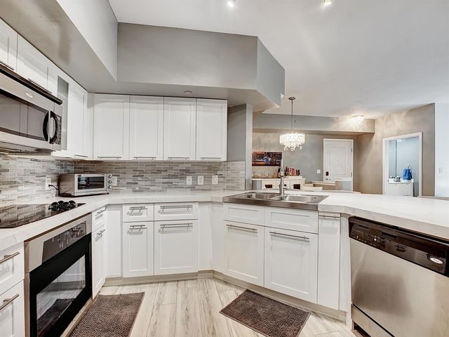 235 NE 1st Street 413, Delray Beach, FL 33444