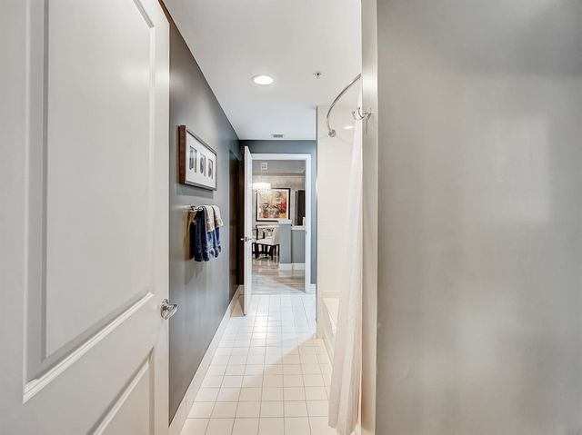 235 NE 1st Street 413, Delray Beach, FL 33444