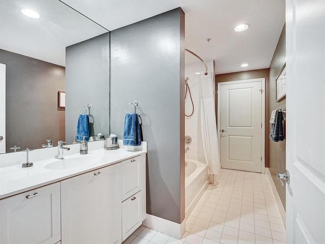 235 NE 1st Street 413, Delray Beach, FL 33444