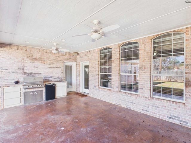 4811 BRIDGE CREEK DRIVE, Wichita Falls, TX 76308