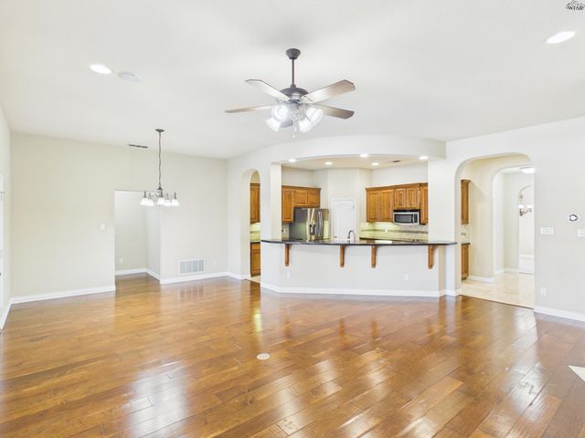 4811 BRIDGE CREEK DRIVE, Wichita Falls, TX 76308