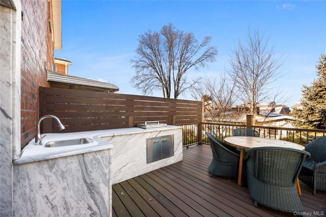 229 Ditmars Street, Bronx, NY 10464