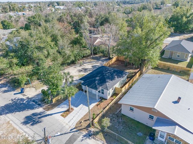 848 E 12th Court, Panama City, FL 32401
