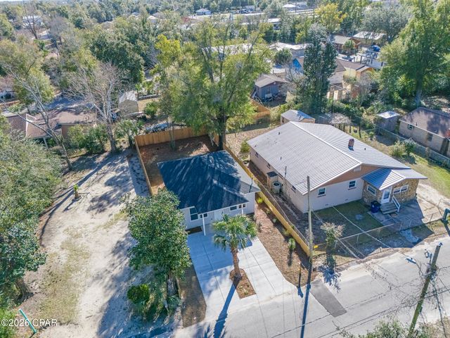848 E 12th Court, Panama City, FL 32401