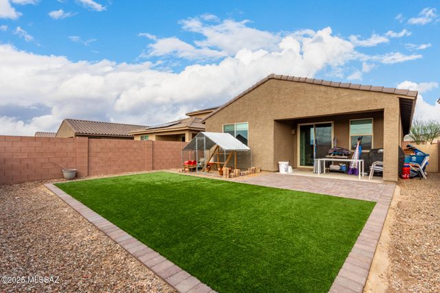 11308 S Weismann Drive, Vail, AZ 85641