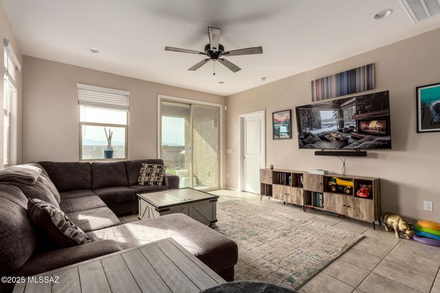 11308 S Weismann Drive, Vail, AZ 85641