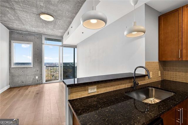 855 Peachtree Street NE 1715, Atlanta, GA 30308