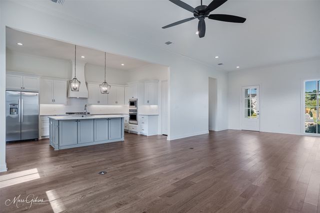 9843 Canebrake Lane, Shreveport, LA 71106