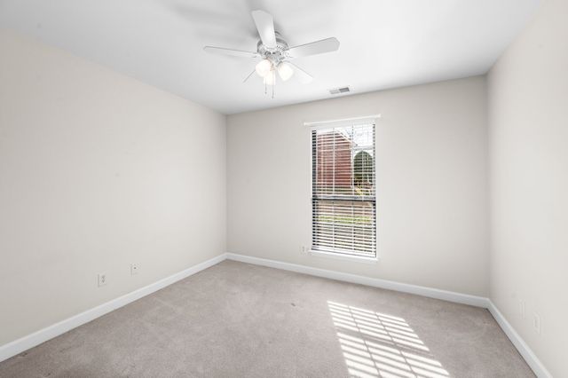 9304 Sawyer Brown Rd, Nashville, TN 37221