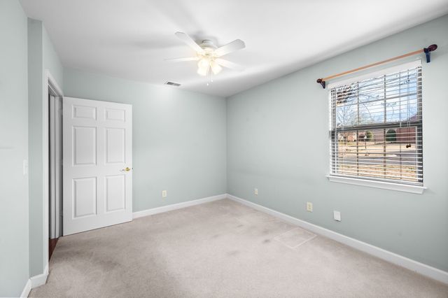 9304 Sawyer Brown Rd, Nashville, TN 37221