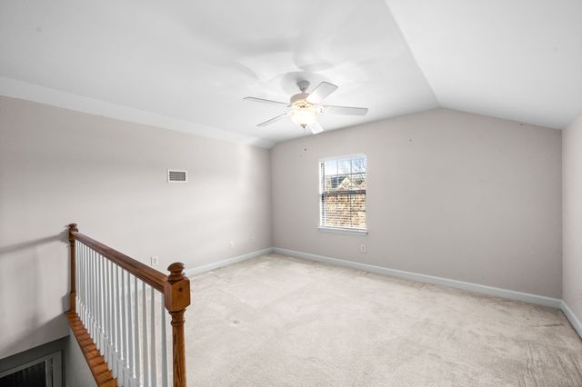 9304 Sawyer Brown Rd, Nashville, TN 37221