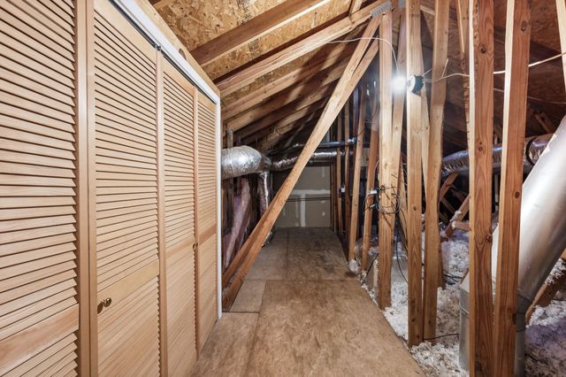 9304 Sawyer Brown Rd, Nashville, TN 37221