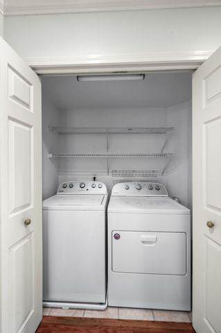 9304 Sawyer Brown Rd, Nashville, TN 37221