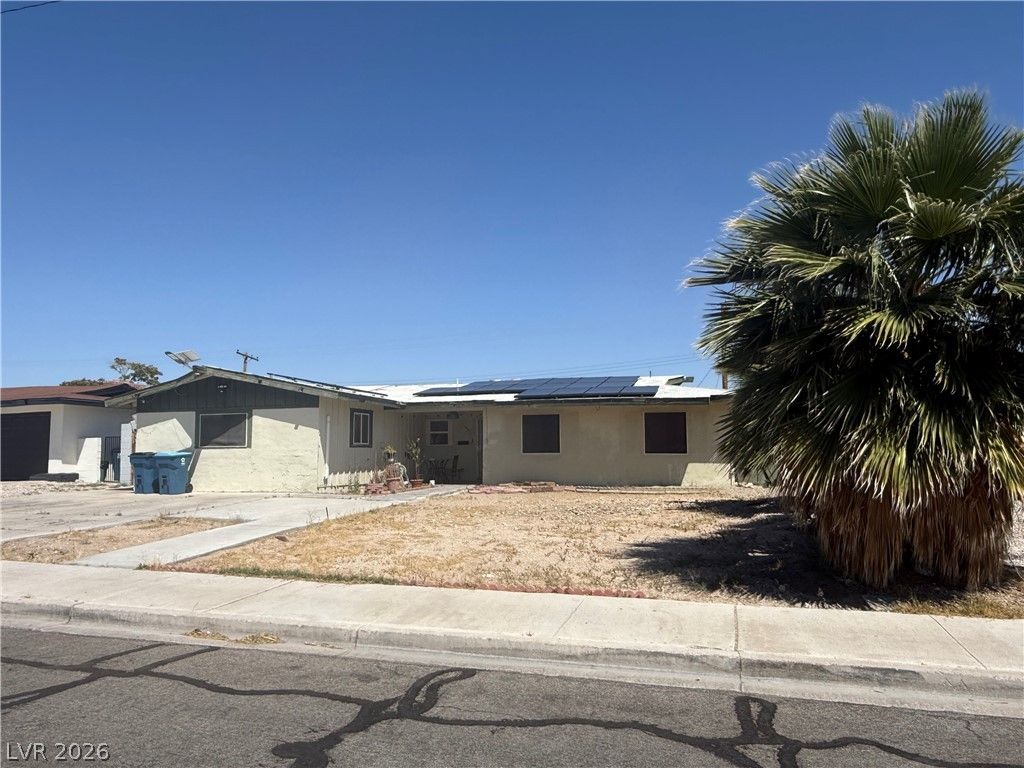 616 Pioneer Street, Las Vegas, NV 89107