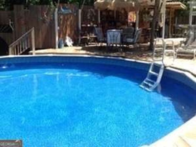 231 Meadowbrook Drive, Mcdonough, GA 30253