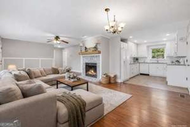 231 Meadowbrook Drive, Mcdonough, GA 30253