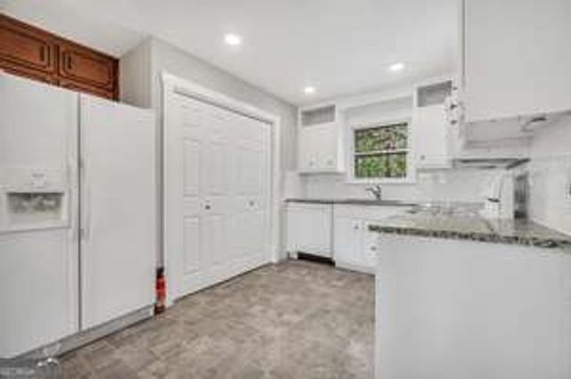 231 Meadowbrook Drive, Mcdonough, GA 30253