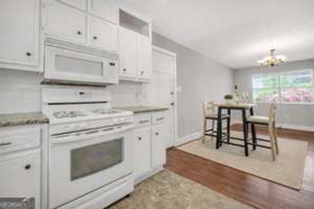 231 Meadowbrook Drive, Mcdonough, GA 30253