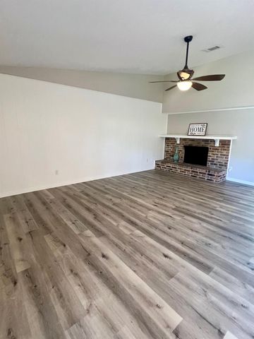 3906 Coltwood Drive, Spring, TX 77388