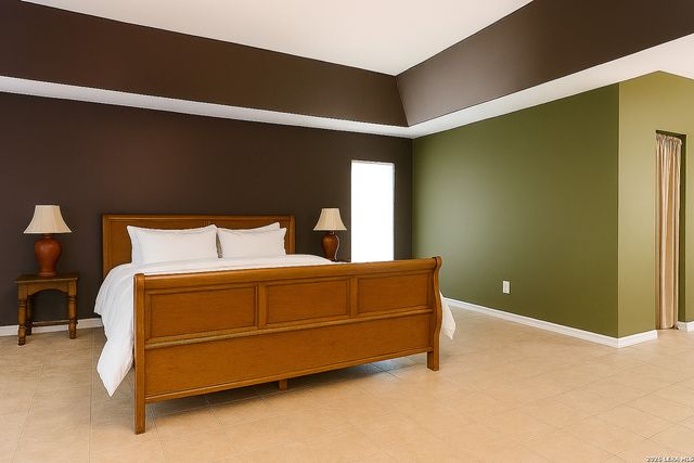 201 Cimarron, Floresville, TX 78114