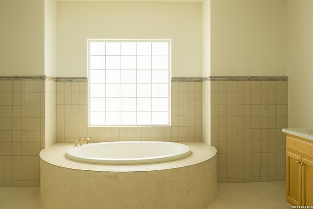 201 Cimarron, Floresville, TX 78114