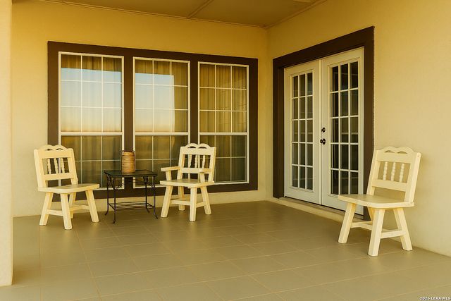 201 Cimarron, Floresville, TX 78114