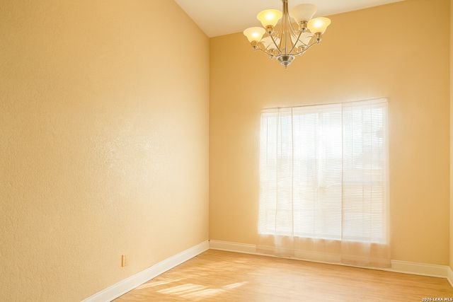 201 Cimarron, Floresville, TX 78114