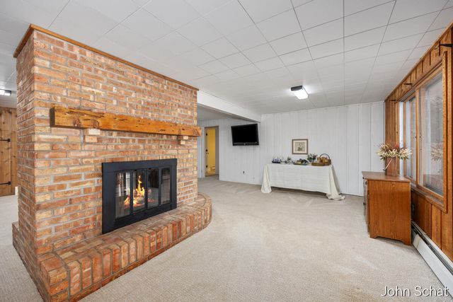 2145 Bauer Road, Jenison, MI 49428