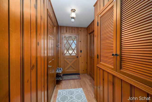 2145 Bauer Road, Jenison, MI 49428