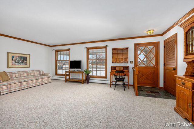 2145 Bauer Road, Jenison, MI 49428