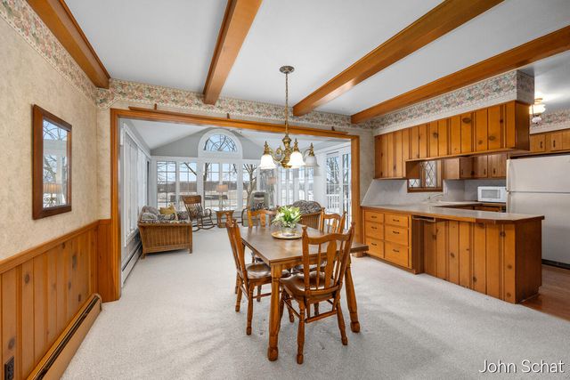 2145 Bauer Road, Jenison, MI 49428