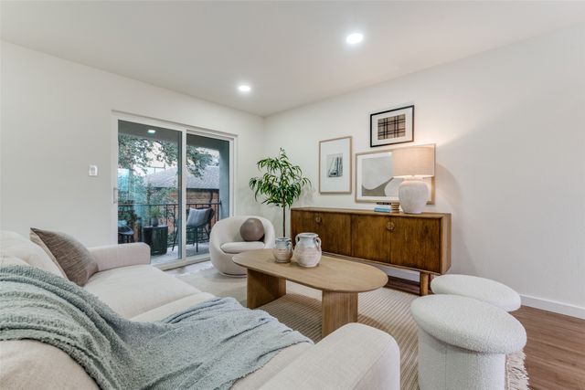 4147 Newton Avenue F, Dallas, TX 75219