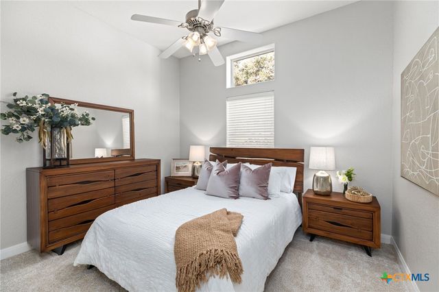 326 Red Bird Lane, Kingsbury, TX 78638